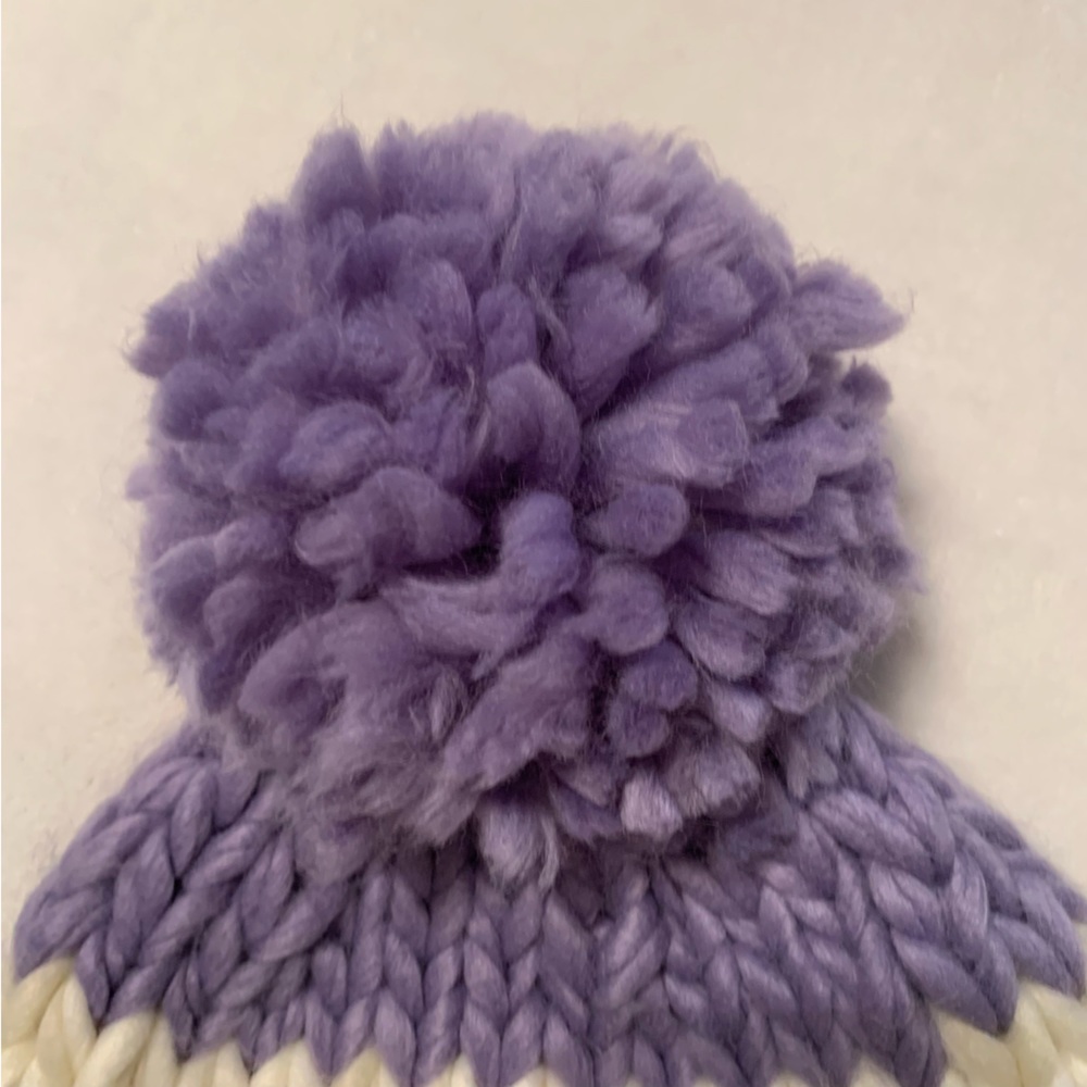 Free People Beanie Cozy Up Color Block with Pom Pom - Lavender & Ivory NWOT - Picture 5 of 7